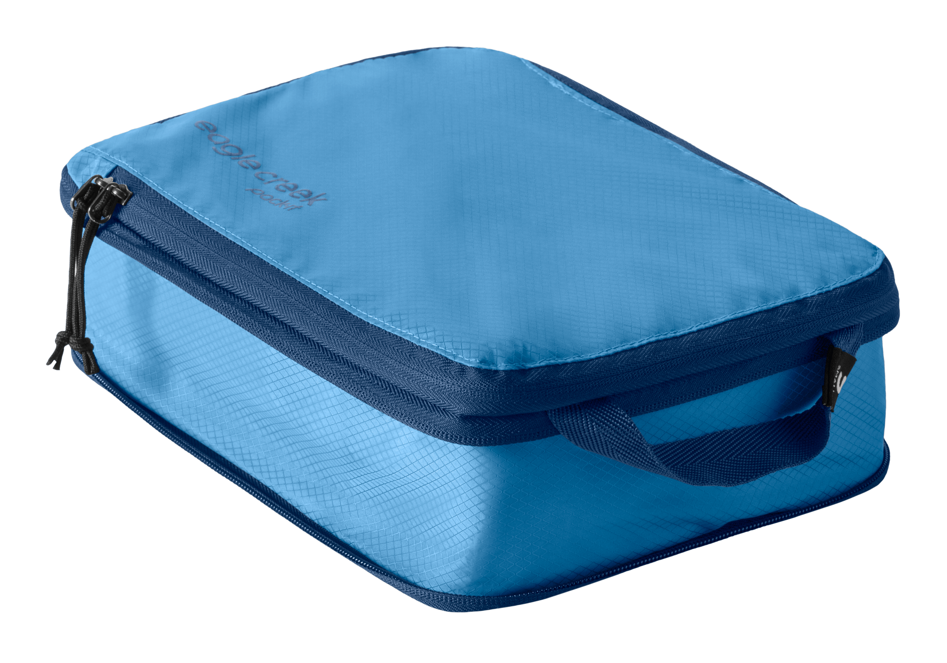 Packing compression cube, ideal for shirts and pants. Ultra light. Durable compression zipper compresses clothing, allowing more items to fit in a small space. Blue.