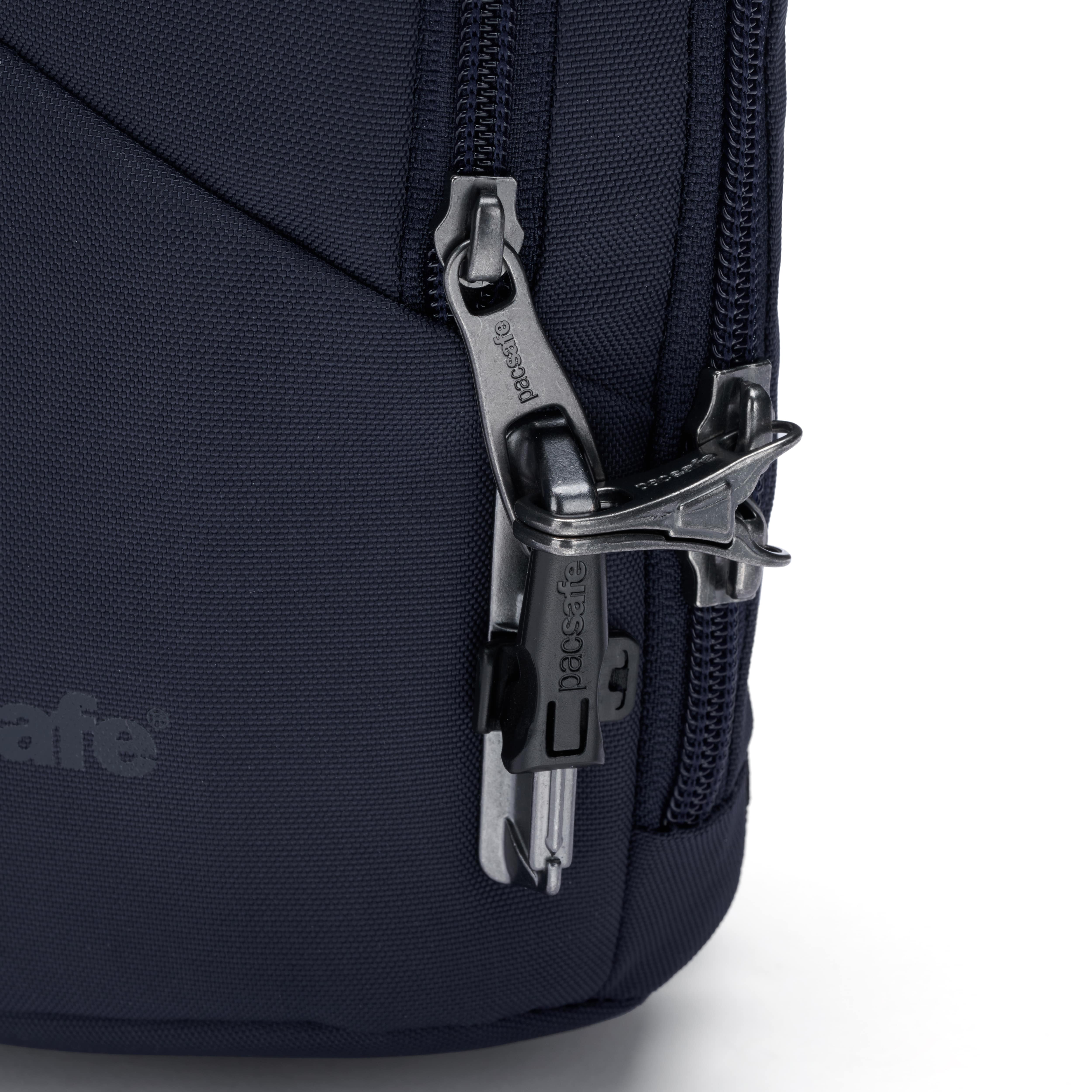 PacSafe V Action Sling Black