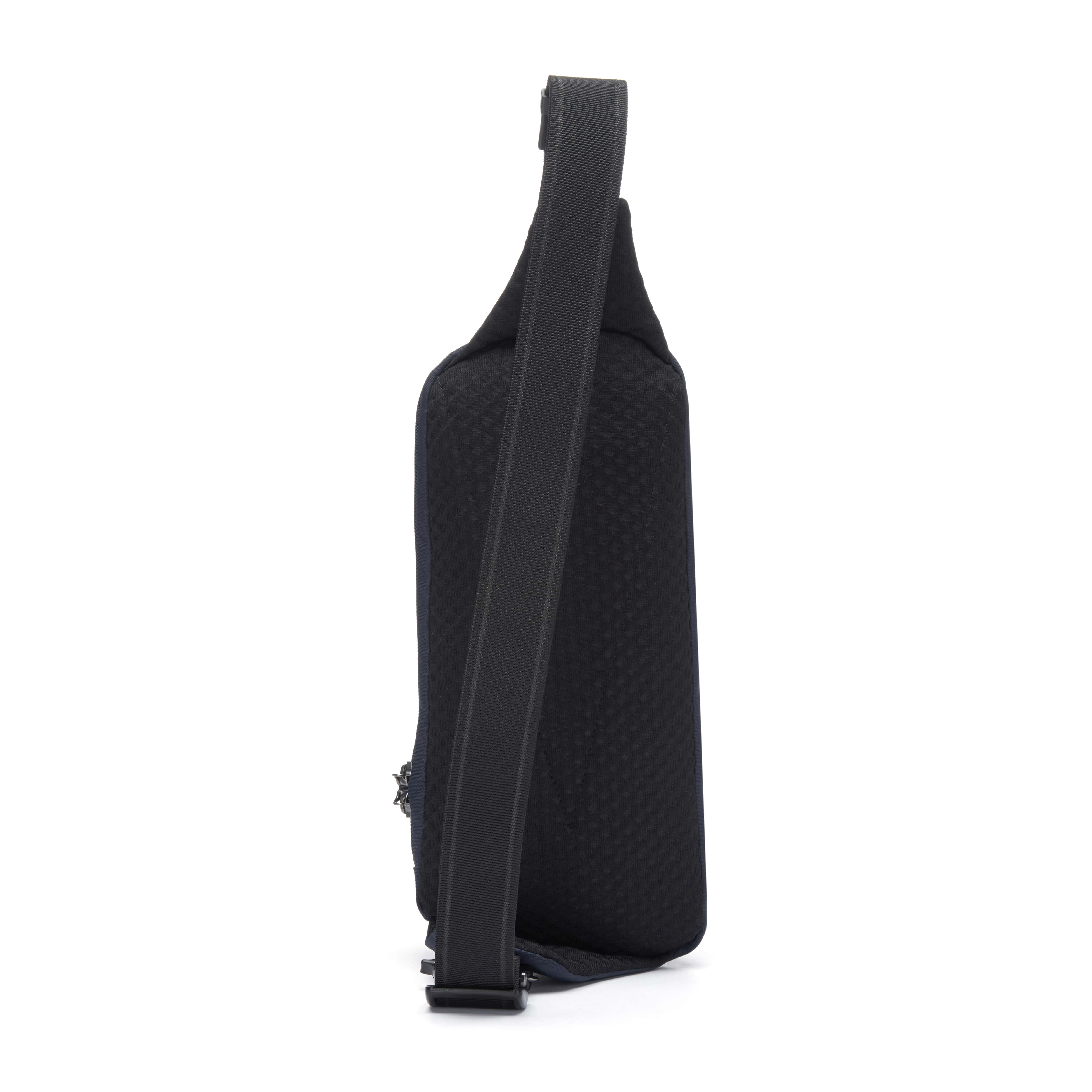 PacSafe V Action Sling Black
